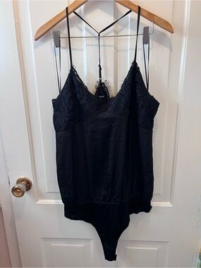 Black Lace-Trim Satin Bodysuit Chemise